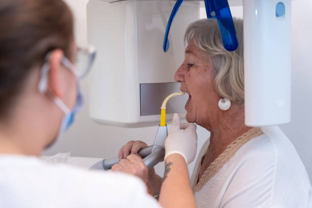 Best Emergency Tooth Extraction in Granbury, TX